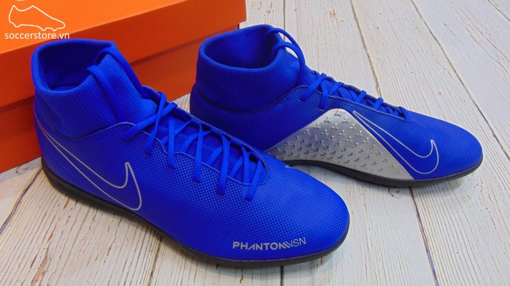 nike phantom vsn surge pro